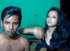 فيديو إباحي مسرب لمسلمة سريلانكية على الويب كام: مشاهد ساخنة من الهند وبريطانيا وباكستان وبنغلاديش ونيبال وإيران