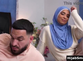 زوجة مسلمة تغري زوجها بلسانها الساخن: فيديو إباحي للمسلمين والعرب يتضمن اللسان اللذيذ ولحس الفرج